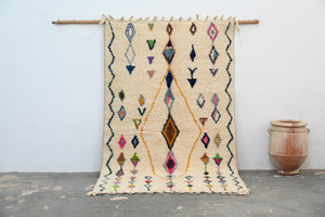 Tapis traditionnel Azilal 260 X 160 Cm Tapis traditionnel Azilal 260 X 160 Cm