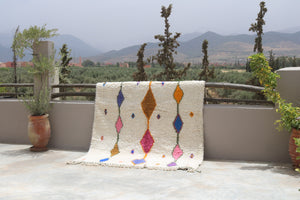 Tapis traditionnel Azilal 305 X 195 Cm Tapis traditionnel Azilal 305 X 195 Cm