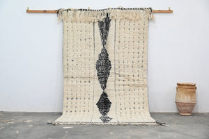Tapis traditionnel Azilal 243 X 140 Cm