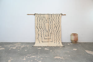 Tapis traditionnel Beni Ouarain 250 X 165 Cm