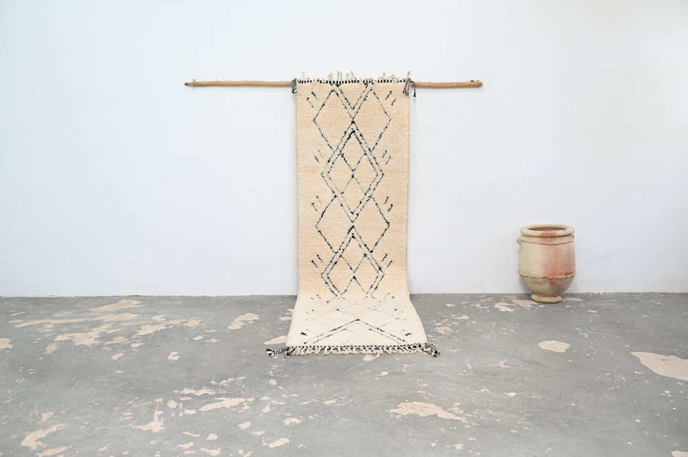 Tapis traditionnel Beni Ouarain 307 X 96 Cm