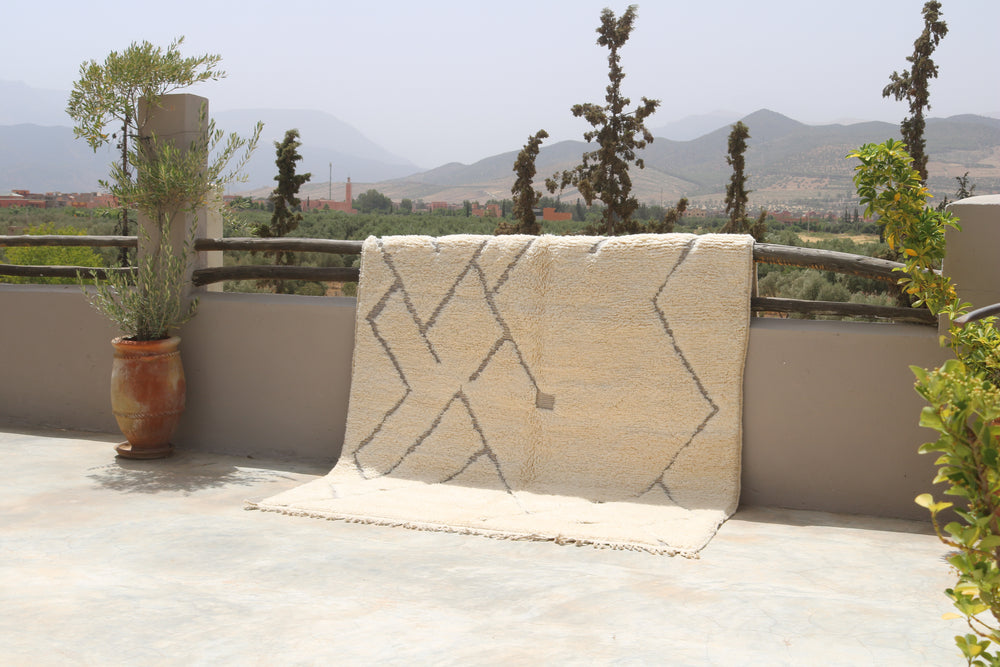 Tapis traditionnel Beni Ouarain 310 X 206 Cm