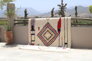 Tapis traditionnel Azilal 300 X 205 Cm