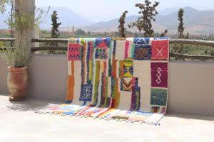 Tapis traditionnel Azilal 305 X 200 Cm