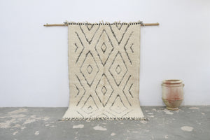 Tapis traditionnel Beni Ouarain 250 X 152 Cm